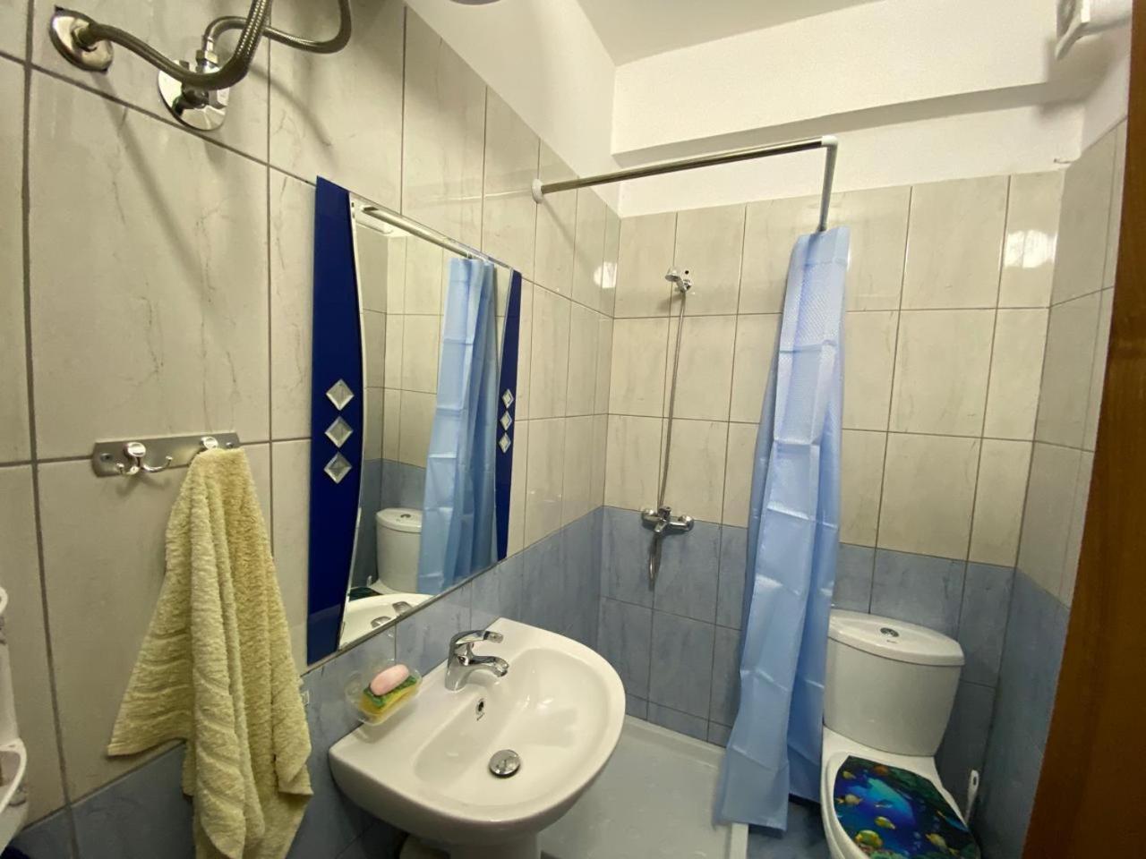 Liam Apartments Vlore Exterior photo